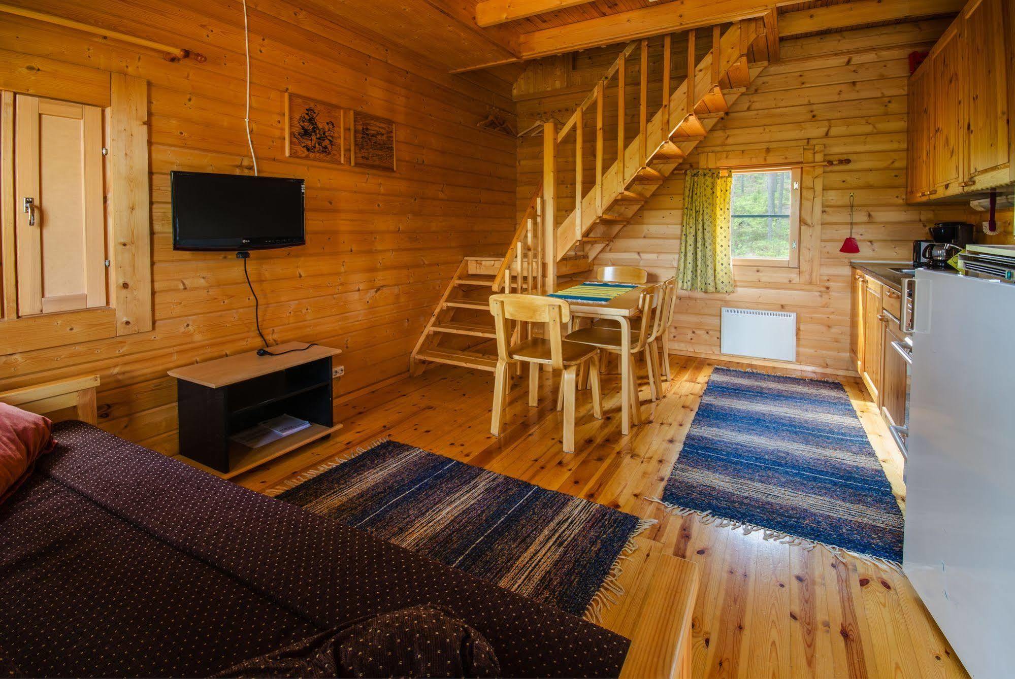 Ahvenlampi Camping Saarijärvi Kültér fotó